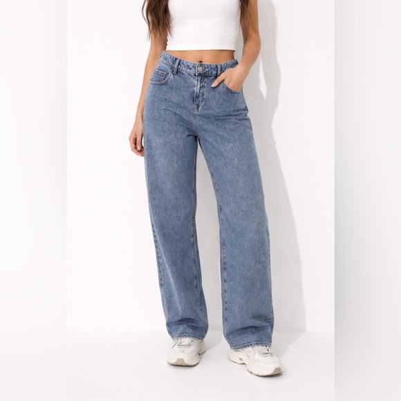 Hollister Denim - Hollister Low Rise Baggy Jeans 16R Acid Wash Wide Leg Y2K Skater Trend NWT